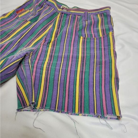 VINTAGE 90s rainbow stripe high rise cutoff midi length denim shorts S - Picture 5 of 13